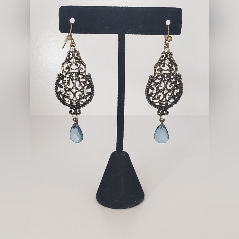 Nwt Scroll Drop Earrings
